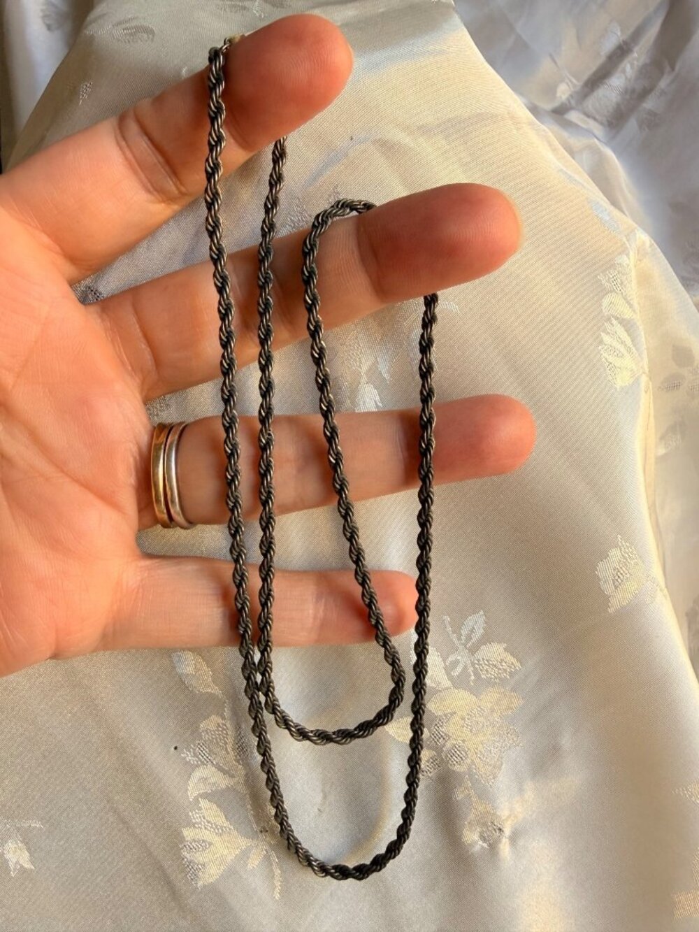 Vintage-Style Oxidized Silver-Tone Twisted Rope / Spiral Design Necklace